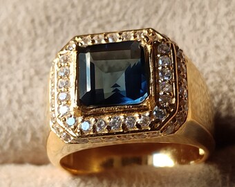 Anello fatto a mano con pietre preziose topazio blu in argento 925 Anello fatto a mano con pietre preziose topazio blu in argento 925