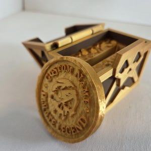 Have your Name on a Custon PIRATE LEGEND Treasure Coin based off the game Sea of Thieves