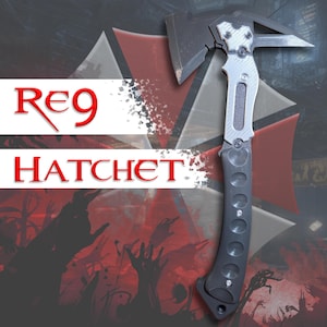 Pode incluir: Um machado de metal com cabo e lâmina prateados e pretos. O machado tem um martelo na parte de trás. O texto "RE9 HATCHET" é exibido em vermelho e branco.