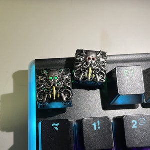 Resin Artisan Keycap Baldur's Gate 3 Keycap, Baldur's Gate 3 Logo, MX Switches Mechanical Keyboard Gift for him