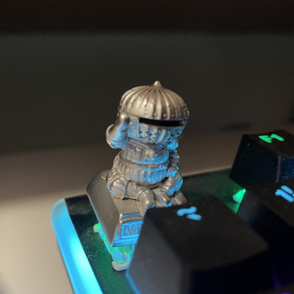 Siegmeyer of Catarina Keycap, Dark Souls, Siegmeyer of Catarina, Video Games Gift, Siegward Onion knight Statue, For Cherry MX switches