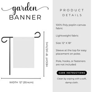 Peut inclure: Une banni&egrave;re de jardin blanche avec le texte "garden BANNER" en &eacute;criture noire. La banni&egrave;re mesure 30,4 cm de large et 45,7 cm de haut, et est affich&eacute;e sur un support en m&eacute;tal noir. La banni&egrave;re est en tissu l&eacute;ger.