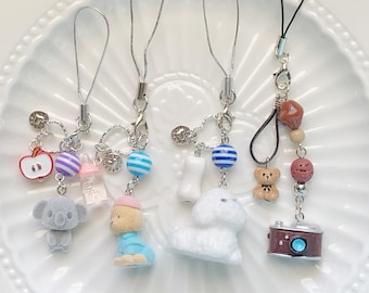 Y2K Beaded Phone Charm Strap: Pink Kpop Kawaii Keychain