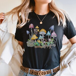 Vintage Illustration Mushroom Decor Art Shirt, Man I Love Fungi Shirt, Botanical Shirt, Plant Shirt, Mushroom Shirt, Hippie Nature Lover Tee