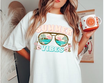 Retro Summer Vibes Comfort Color Shirt, Comfort Color Oversized Tshirt, Beach Shirt, Lounge Comfort Shirt, Weekend Shirt, Funny Graphic Tee