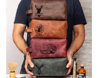 Personalized Leather Toiletry Bag, Deer Hunting Gift Him, Deer Hunting Monogram Gift, Deer Hunter Gift, Dopp Kit Mens, Fathers Day Gift Dad