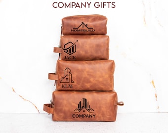 leather toiletry bag, corporate gifts, business gifts, travel dopp kit, client gifts, employee gifts, premium travel bag, leather travel bag