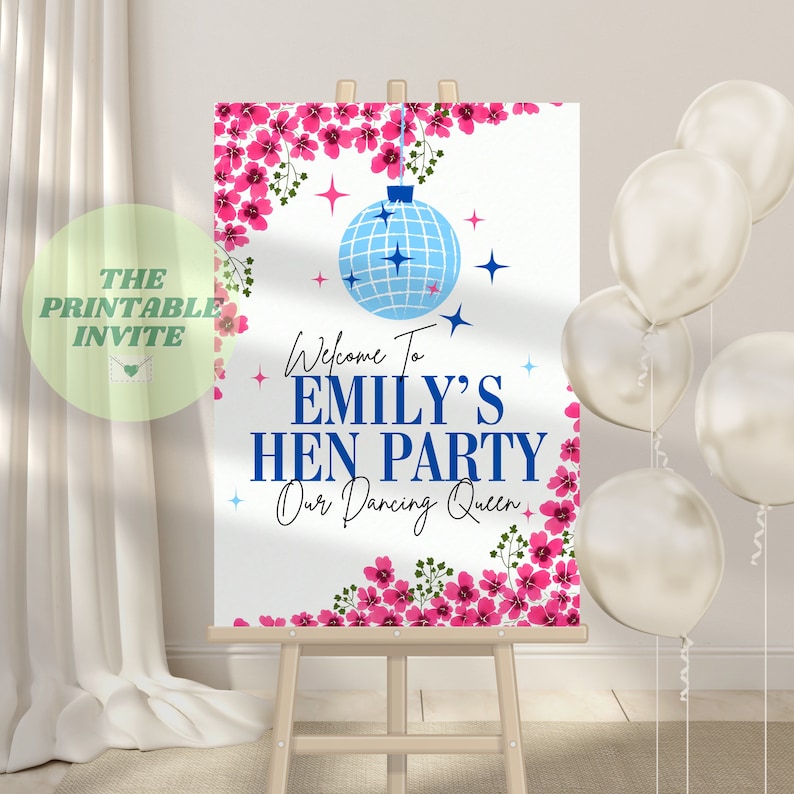 Puede incluir: Bienvenido a la despedida de soltera de Emily, nuestra reina del baile, cartel con borde floral rosa y bola de discoteca azul.