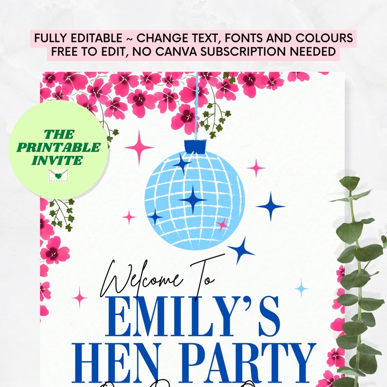 Puede incluir: Invitaci&oacute;n imprimible para una despedida de soltera con tem&aacute;tica de bola de discoteca. La invitaci&oacute;n presenta una bola de discoteca azul con estrellas rosas y azules, flores rosas y el texto "Bienvenido a la despedida de soltera de Emily".