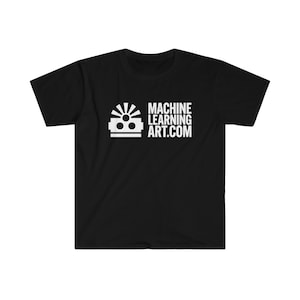 Może przedstawiać: Czarny T-shirt z białym logo przedstawiającym stylizowaną głowę robota i tekst "MACHINE LEARNING ART.COM"