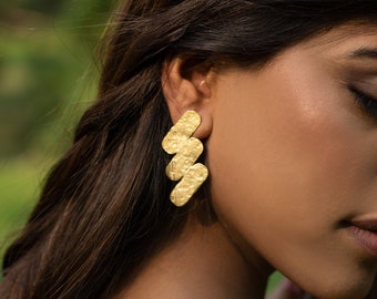 Handmade jewellery, Gold Studs, Hammered Earrings , Gold Statement Earrings, Brass earrings, One of a kind Unique jewelry, Gift for women