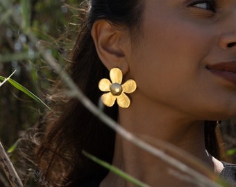 Gold Flower Earrings ~ Handmade jewelry ~ Big Floral Studs ~ Statement Earrings ~  Brass Jewelry ~ Handmade Gift for her ~ Wedding earrings