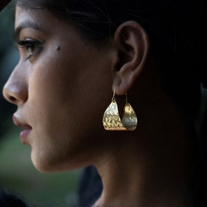 Handcrafted jewellery online hotsell