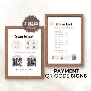 Peut inclure: Deux panneaux encadrés en bois brun avec un fond blanc. Le panneau de gauche indique "Scan to pay" et comporte un espace réservé pour un logo, une section "We also accept" avec des icônes pour l'argent liquide, la carte, PayPal et Apple Pay, ainsi que deux codes QR pour CashApp et Venmo. Le panneau de droite indique "Price List" et comporte un espace pour un nom d'entreprise. Le panneau liste trois services avec des numéros d'articles et des prix. Les deux panneaux ont un message "Thank you for your purchase!" et un code QR en bas à droite.