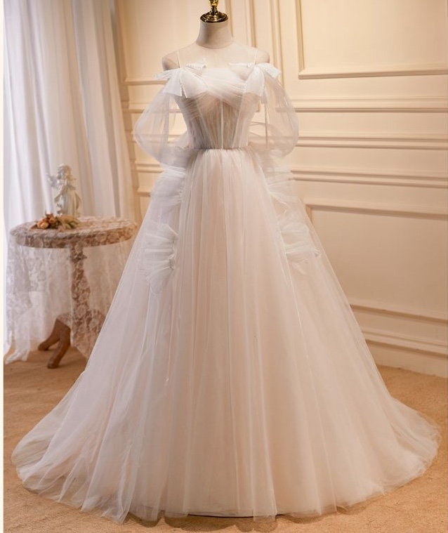 Vintage Style Elegant Empire Waist Short Cap Sleeves Lace Wedding