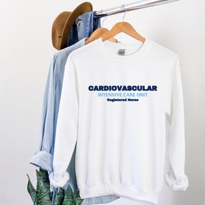 Sudadera de enfermera de la UCI cardiovascular, sudadera de enfermera, suéter de la UCI cardiovascular, suéter de enfermera, sudadera de enfermería, cuello redondo de enfermera registrada, sudadera de atención médica