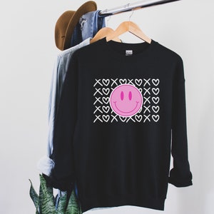 Valentines Day Sweatshirt, Retro Smiley Sweater, Vday Sweatshirt, XOXO Sweatshirt, Retro Sweatshirt, Vday Gift