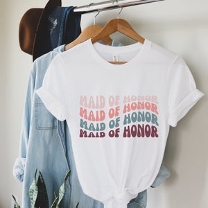 Retro Maid of Honor Tshirt, Retro Shirt, MOH Shirt, Wedding Tshirt, Vintage Wedding Tshirt, Bridal Party Shirt, Wedding Gift