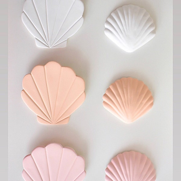 Summer Shell Wall Tile, Ceramic Wall Decor, Shell Decor, Beach House Decor, Nursery Decor, Nursery Art, Coastal Art, Gifts for Girls, Clam