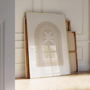 Beżowy plakat z palmą, plażowa sztuka ścienna, boho, dziewczyna z kokosem, estetyczna sztuka wózka barowego, neutralna kuchnia, do druku, tropikalny, nadmorski, plażowy wystrój domu