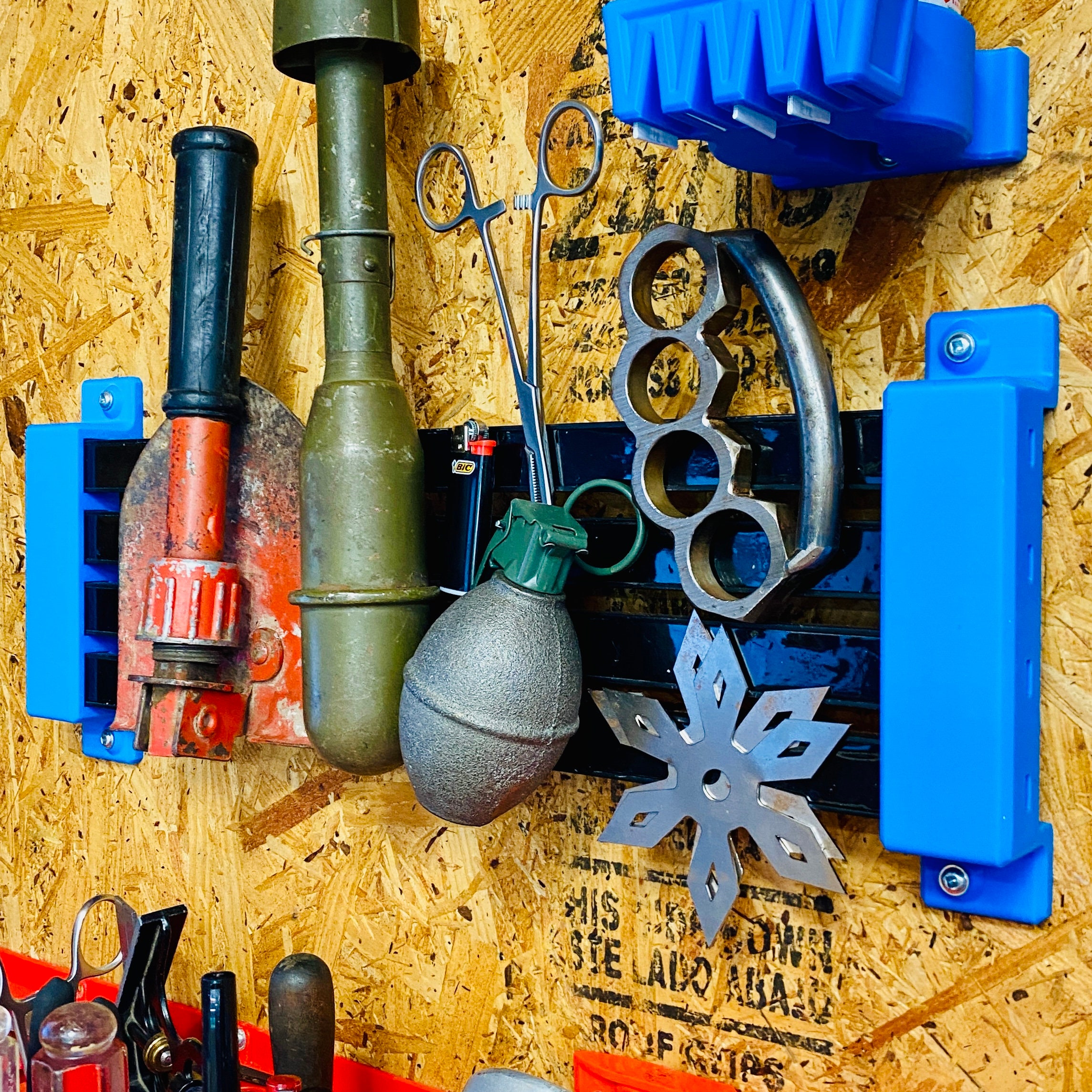 Triple Magnetic Tool Holder