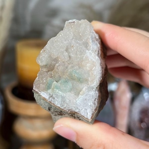 Grüner Bicolor Regenbogen Amethyst Druzy Kristall Cluster, aus Uruguay
