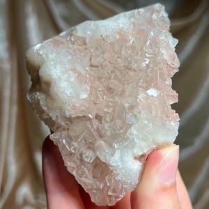 Pink Sugar Druzy Crystal Apofyllietcluster, uit India