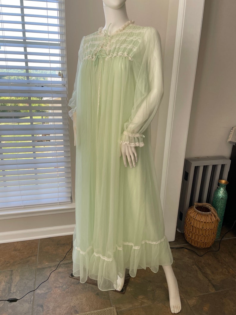 Vintage Lingerie Peignoir Set Gown and Robe Mint Green Color - Etsy