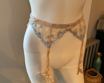 Vintage Lingerie Victorias Secret garter belt sz Small blue and tan color