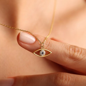 Silver Evil Eye Necklace, Gold Evil Eye Necklace, Minimalist Necklace, Evil Eye Charm, Evil Eye Jewelry, Protection Necklace, Gift For Her