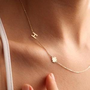 Colar com inicial dourada, colar com inicial, joias personalizadas, colar com letras, presentes personalizados, colar com inicial lateral, presente de natal