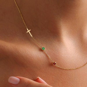 Seitlich Kreuz Halskette mit Geburtsstein, zierliche Goldkreuz Halskette, kleine Kreuz Halskette, Konfirmationsgeschenk, Taufgeschenk, Weihnachtsgeschenk