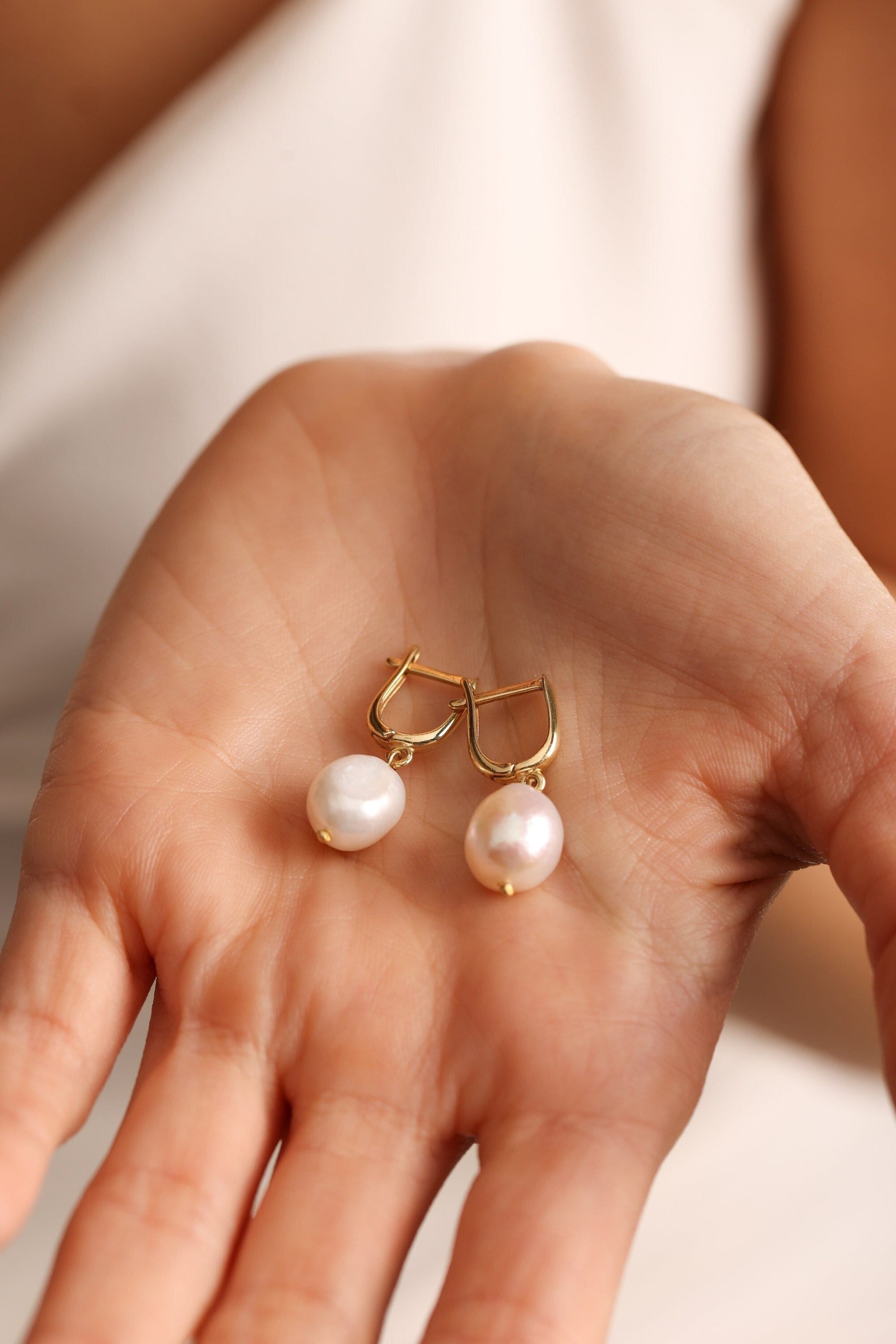 Pearl Drop Earrings, Baroque Pearl Earrings, Vintage Style Earrings, Pearl Jewelry, Wedding Earrings, Bridesmaid Gifts, Bridal Earrings