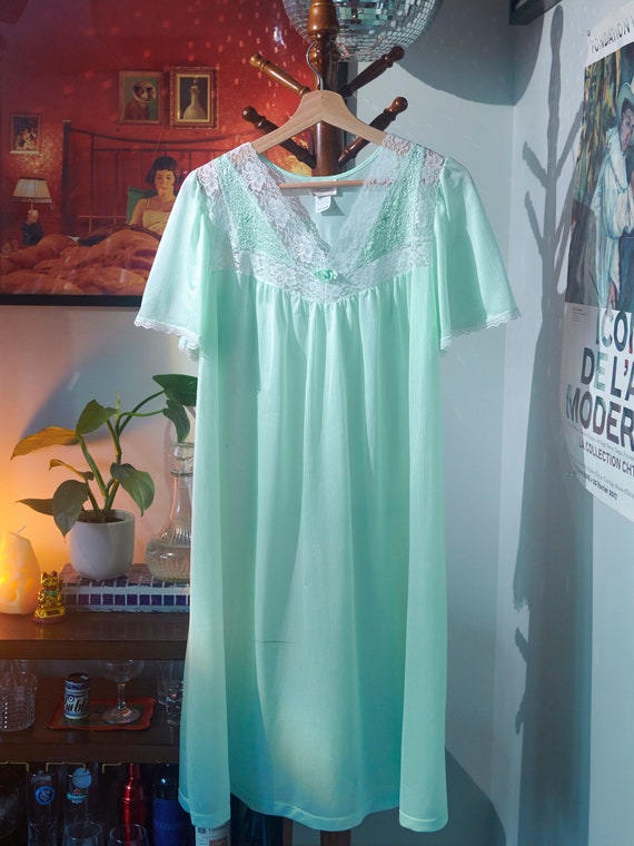 Vintage 80s/90s Carriage Court Sears Nightgown Sli