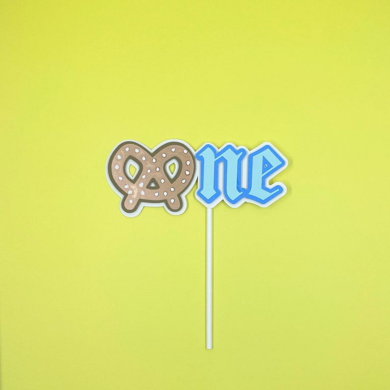 My first Oktoberfest ONEderful Cake Topper Pretzel Party okTWOberfest image 8