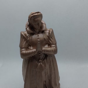 Marie von Barbancon, Princesse d&#39;Arenberg Statue aus Kunstharz, Bronzefarbe