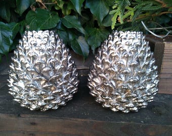 Candle Holders  Xmas PairSilver Pine Cone Shape Xmas Candle Holder