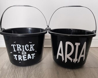 Personalised Halloween buckets / Trick or Treat / Halloween gift / Boo Bucket / Treat bucket / Halloween Gift
