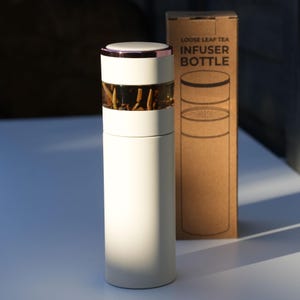 Botella infusora de té de hojas sueltas Teapro para llevar