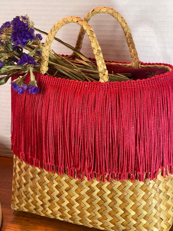 Handwoven Purse with Fringe - image 2