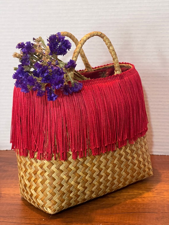 Handwoven Purse with Fringe - image 4