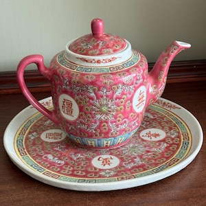 Jingdezhen Mun Shou Pink Famille Rose Longevity Tea Pot & Tray