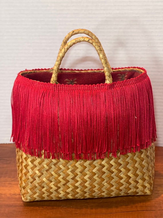 Handwoven Purse with Fringe - image 5
