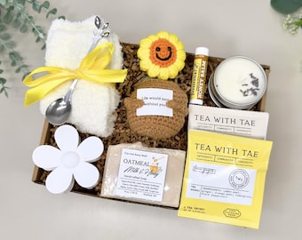 Hug In A Box Thinking Of You Gift Box For Women Sympathy Care Package Self Care Package For Her Hygge Gift Box Cheer Up Cozy Gift Box