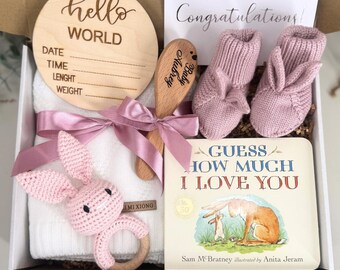 New Baby Gift Box Newborn Baby Gift Basket For New Parents Neutral Gender Unisex for Girl or Boy Baby Shower Gift Package for New Mom