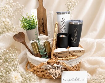 Personalized Wedding Gift Basket for Couple, Custom Anniversary Gift, Newlywed Gift Set, Housewarming Gift for Mr and Mrs,Bridal Shower Gift