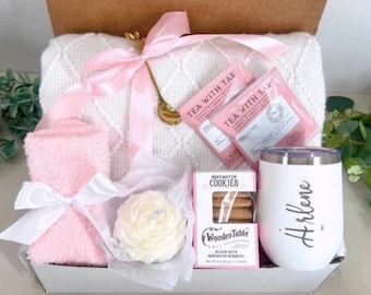 Gift For Mom for Mother's Day with Blanket, Slippers, Socks, Personalized Tumbler