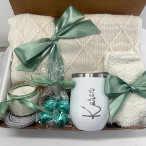 Hygge Gift Basket for Women Cozy Gift Box Thinking of You Self Care Happy Birthday Gift for Her for Any Occasion Get Well Soon Thank You