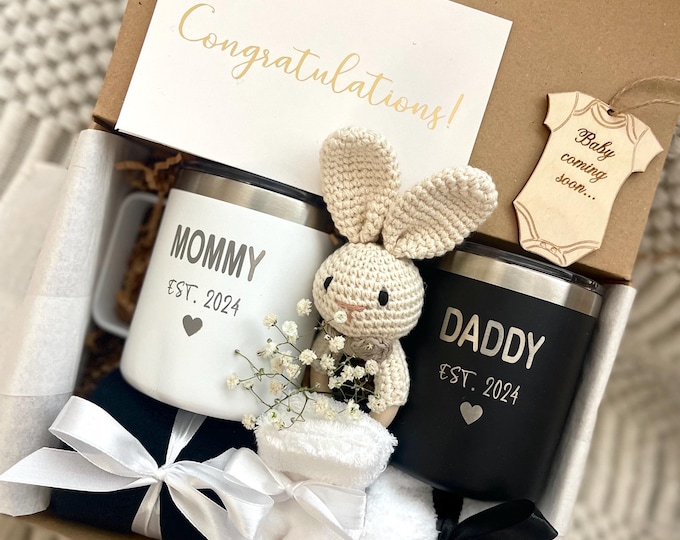 Deluxe Gift Box for Expecting Parents Gift Box for Mom and Dad Gift Box for Pregnant Women Gift Basket for Newborns Gift Box for New Parents
