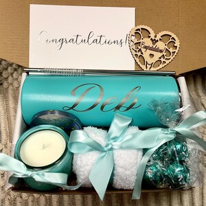 Caja de regalo personalizada para ella, paquete de cuidado para mujeres, caja de regalo acogedora y hygge, regalo de agradecimiento para mamá, caja de regalo de agradecimiento, regalo para enviar amor y abrazos